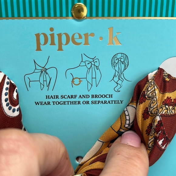 Piper K | Vintage Paisley Inspired Scarf w/ Brooch - Picture 2 of 6